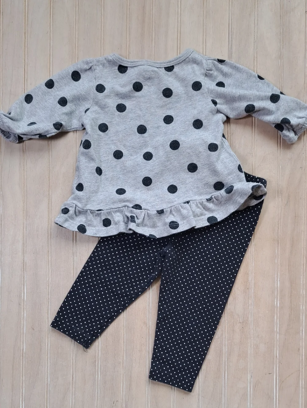 Child of Mine Carter’s Polka Dot Bow Ruffle 2 Piece Outfit 100% Cotton Comfy